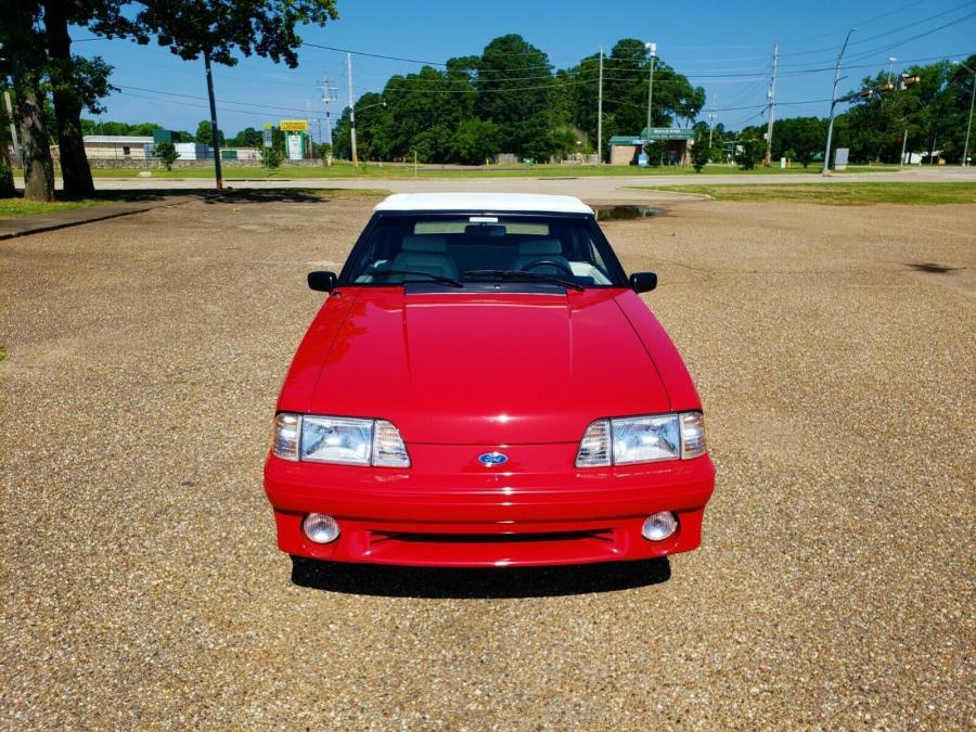  Ford Mustang GT Convertible (66B) 1990 года  (фото 4 из 24)